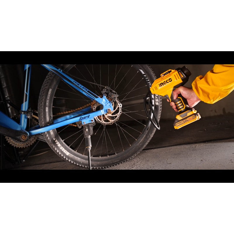 INGCO - Compressore Portatile a Batteria CACLI2018E | 20V | 150 PSI / 10,34 BAR | Luce LED | 3 Adattatori | Solo Corpo