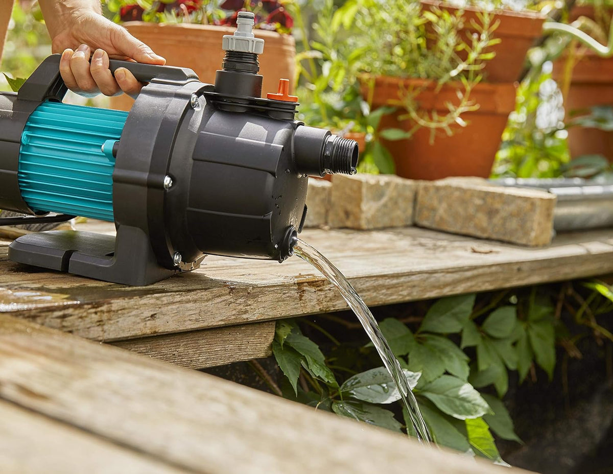 GARDENA - Pompa da Giardino 3000/4 Basic | 600W | 3000 l/h | 3,5 bar | Albero Inox | Sistema GARDENA