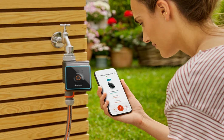 GARDENA - Computer Programmatore Irrigazione Bluetooth® 1889-20 | 3 Programmi | App iOS/Android | Safe Stop