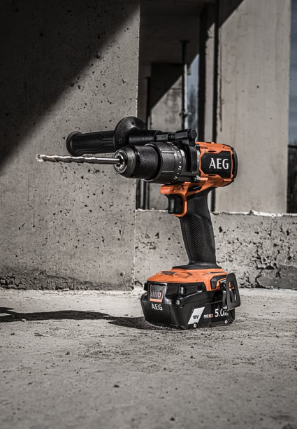 AEG - Trapano a Percussione Brushless 18V Compatto BSB18C3BL-502C | 110 Nm | 2x5Ah PRO18V | Valigetta