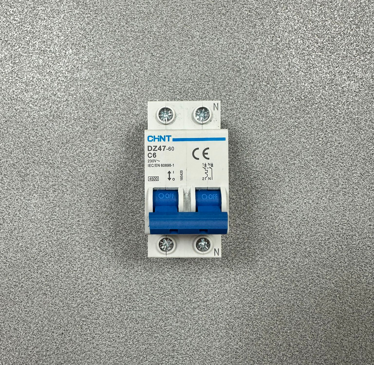 Leistungsschalter 2 Module - 1P+N 4,5kA Kurve C - CHINT