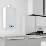ARISTON - Caldaia Murale MATIS X 24 | 24 kW | Metano/GPL | Classe A | Kit Fumi Omaggio