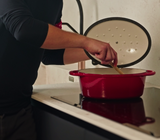 LA NORDICA - Casseruola Cocotte Cucinotta Tonda in Ghisa 24cm | 4 Litri | Con Coperchio | Smaltata | Induzione