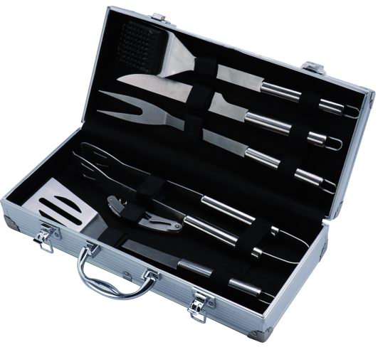 SANDRI GARDEN - Grillbesteck-Set 6-teilig | Edelstahl | Aluminiumkoffer | Grillgabel Zange Wender Bürste Messer Korkenzieher