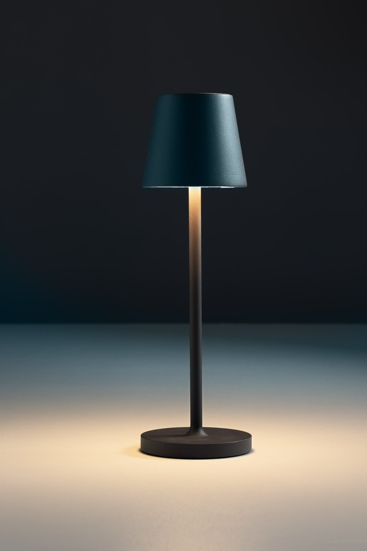 GeaLuce Brillia Up&Down Rechargeable Table Lamp 