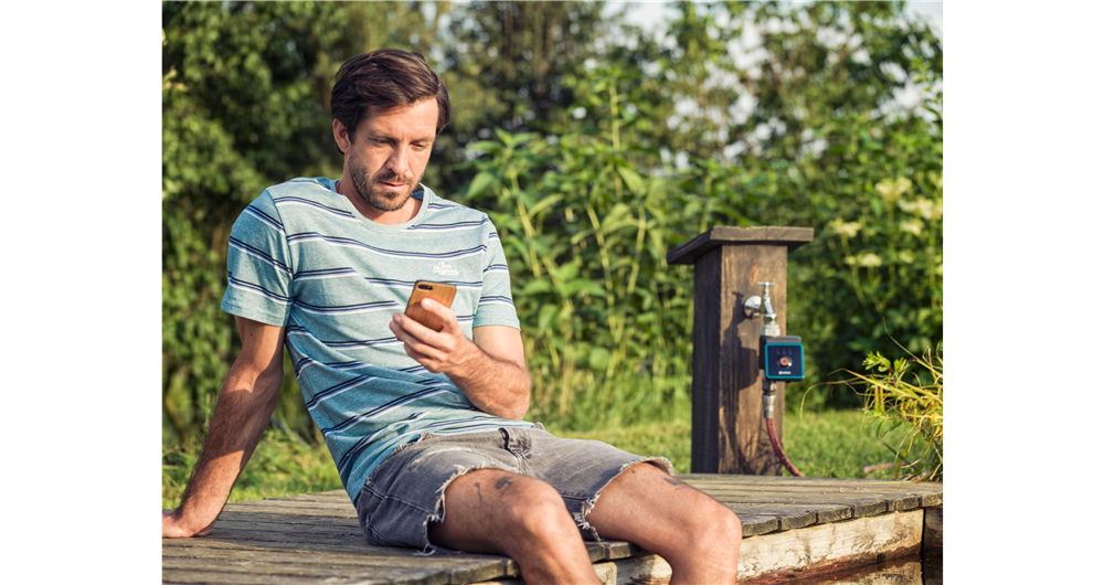 GARDENA - Computer Programmatore Irrigazione Bluetooth® 1889-20 | 3 Programmi | App iOS/Android | Safe Stop