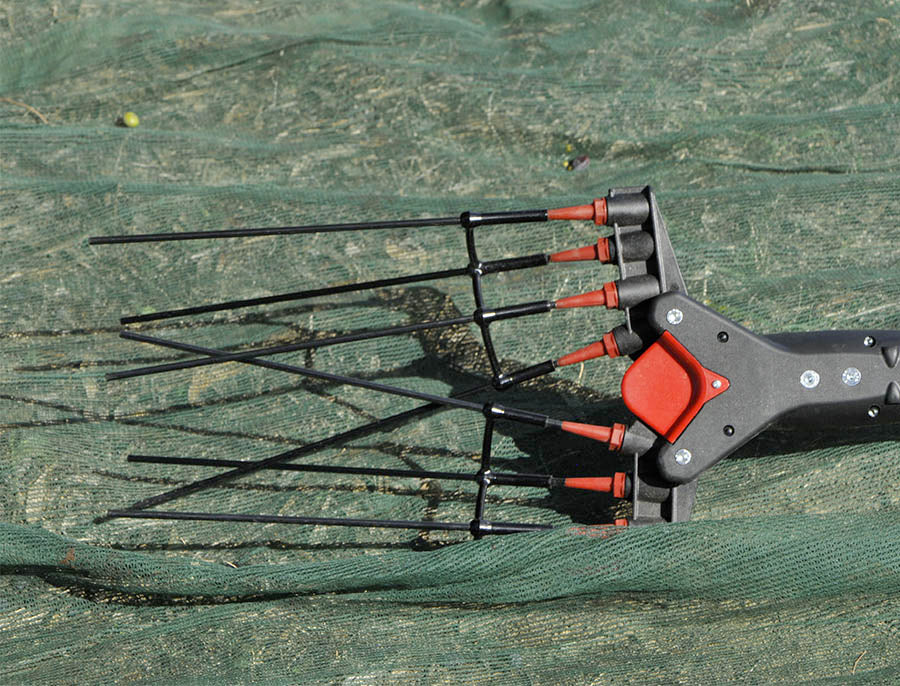 Electric Olive Harvester Vertigo Carbon L 30V (2.4 - 3.2 m) - Castellari