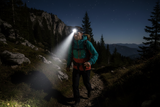CFG LuceQ Twin Light torcia frontale ambientata outdoor notturno trekking